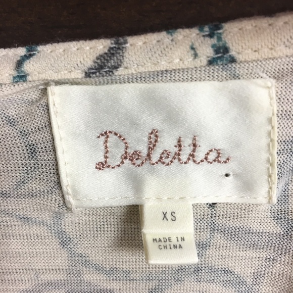 Deletta‎ | Scoop Circle Drape Open Back Blouse - Picture 6 of 6